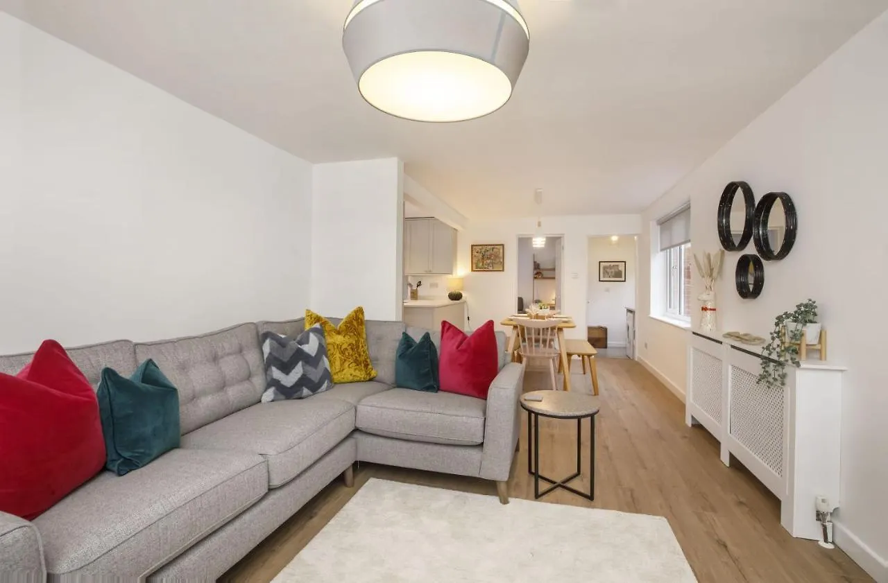 Feriehus The Willows With Free Parking For 2 Cars York