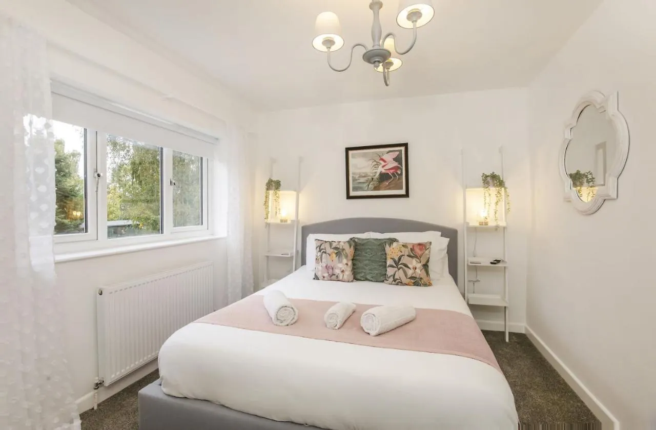 Holiday home The Willows With Free Parking For 2 Cars York United Kingdom