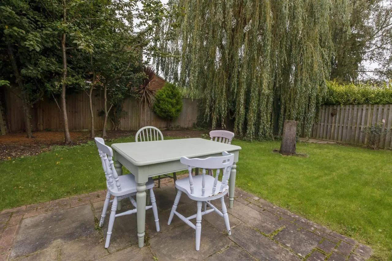 The Willows With Free Parking For 2 Cars York